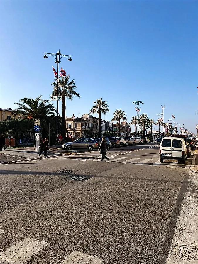 Casa Fubiani Viareggio Apartment